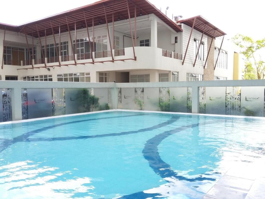 Cityland Tagaytay Taal Lake View City View Free Pool Parking Studios With Balcony Are City View Tagaytay City Bagian luar foto