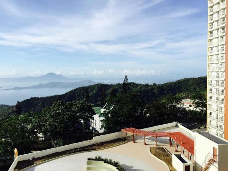 Cityland Tagaytay Taal Lake View City View Free Pool Parking Studios With Balcony Are City View Tagaytay City Bagian luar foto