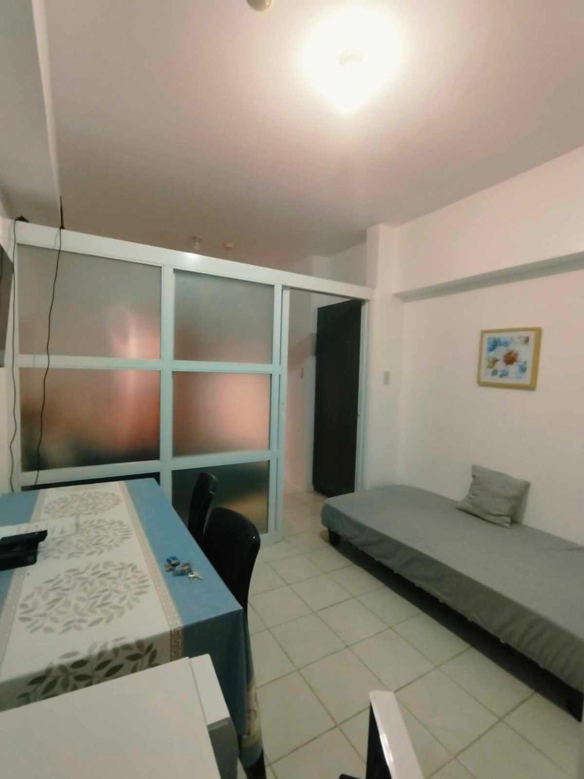 Cityland Tagaytay Taal Lake View City View Free Pool Parking Studios With Balcony Are City View Tagaytay City Bagian luar foto